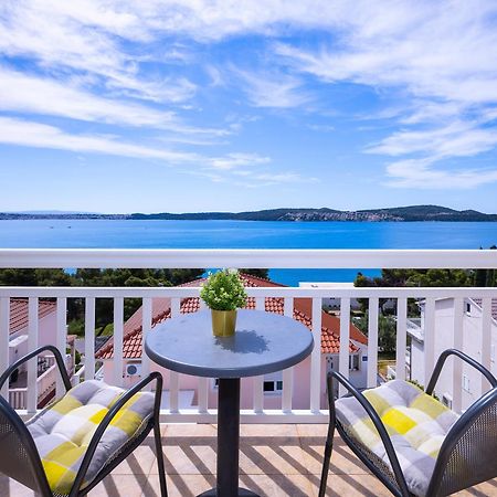 Apartments Ana Trogir Exterior foto