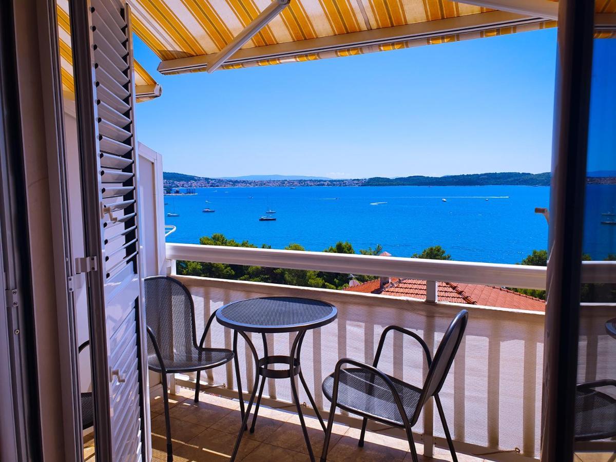 Apartments Ana Trogir Exterior foto