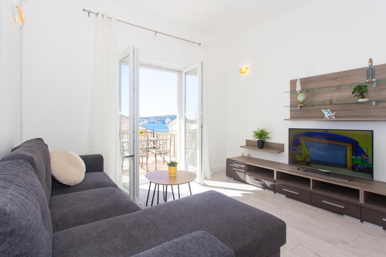 Apartments Ana Trogir Exterior foto