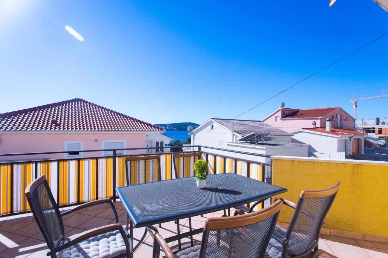 Apartments Ana Trogir Exterior foto