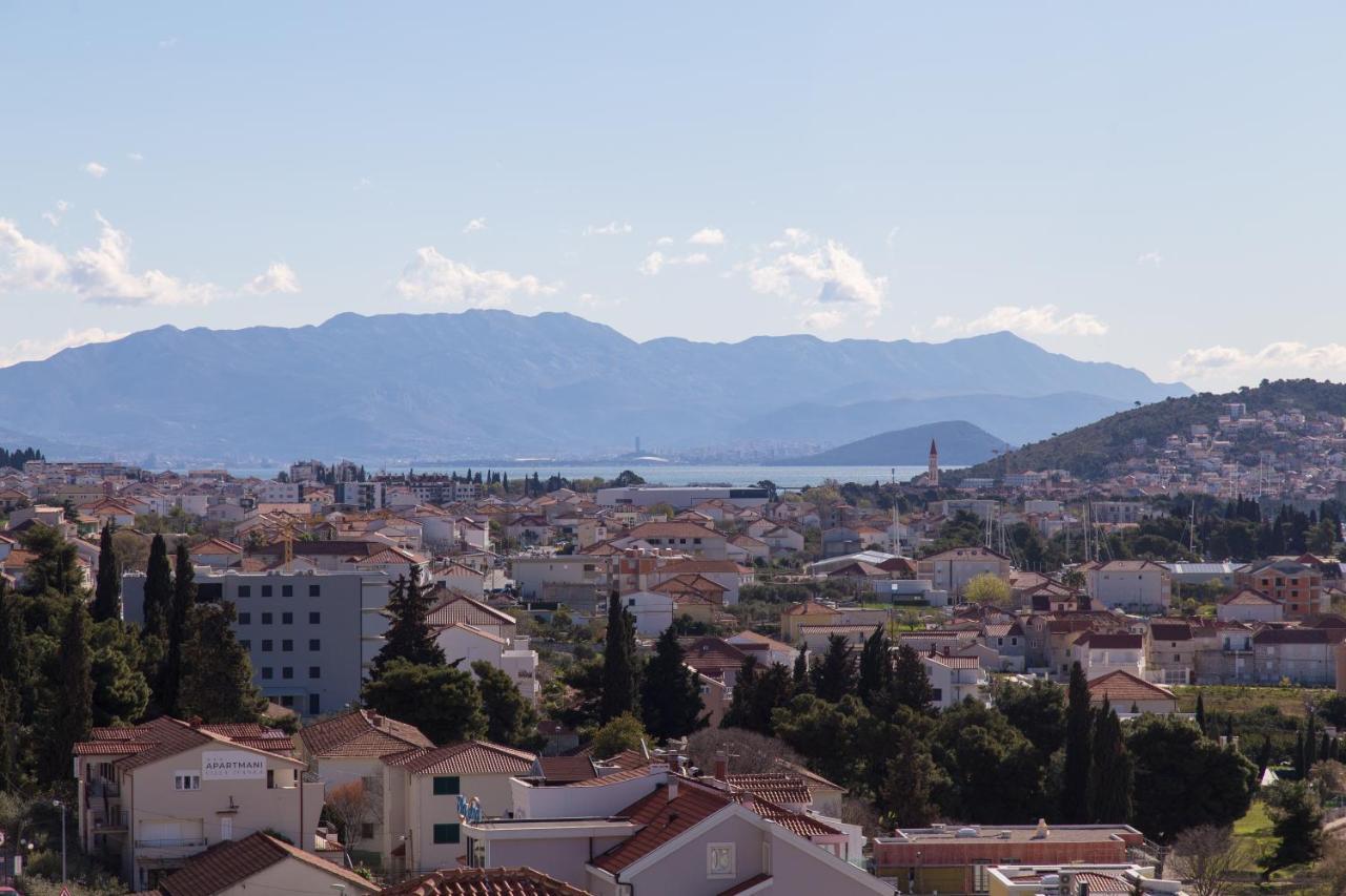 Apartments Ana Trogir Exterior foto