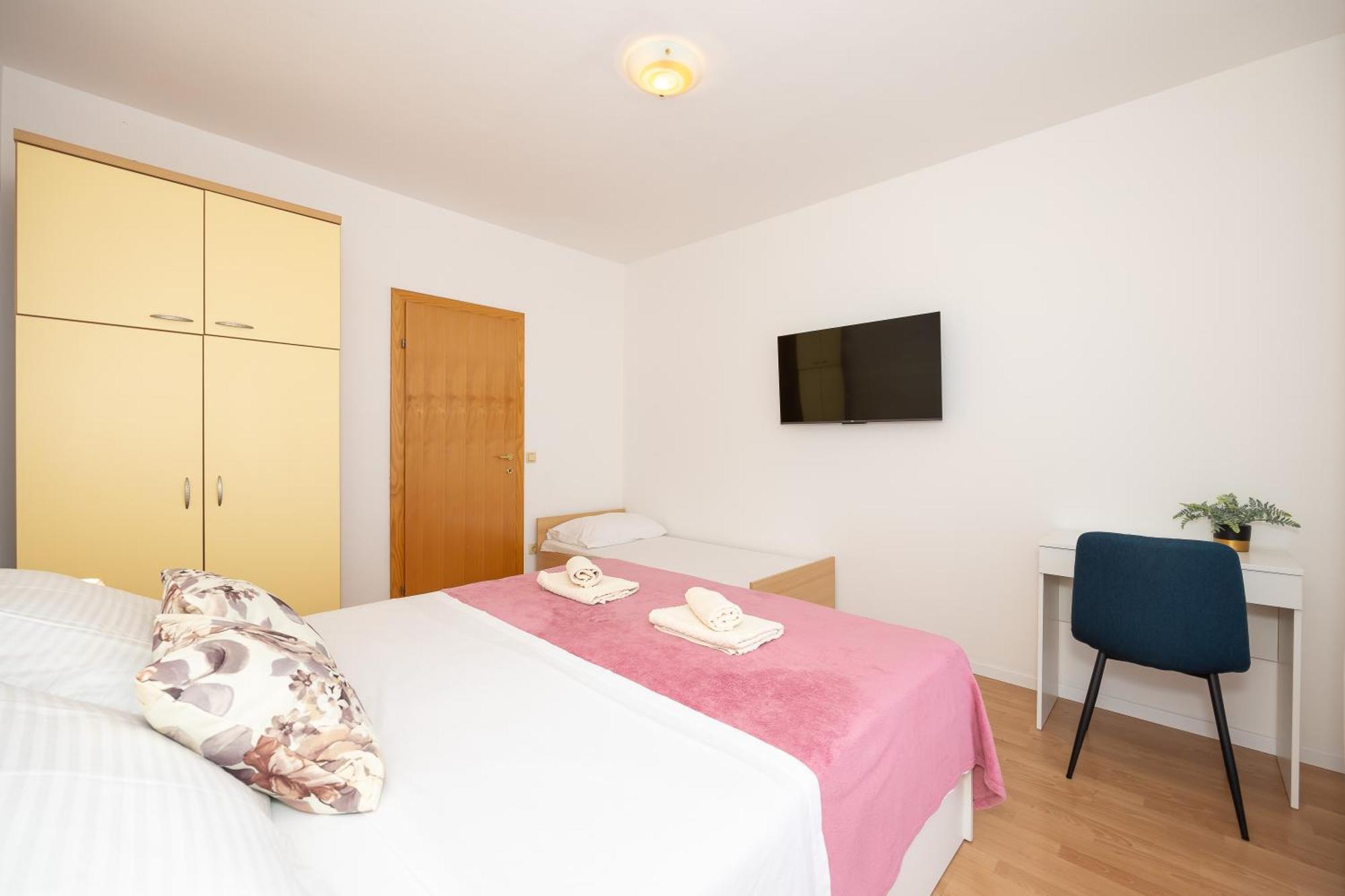 Apartments Ana Trogir Exterior foto