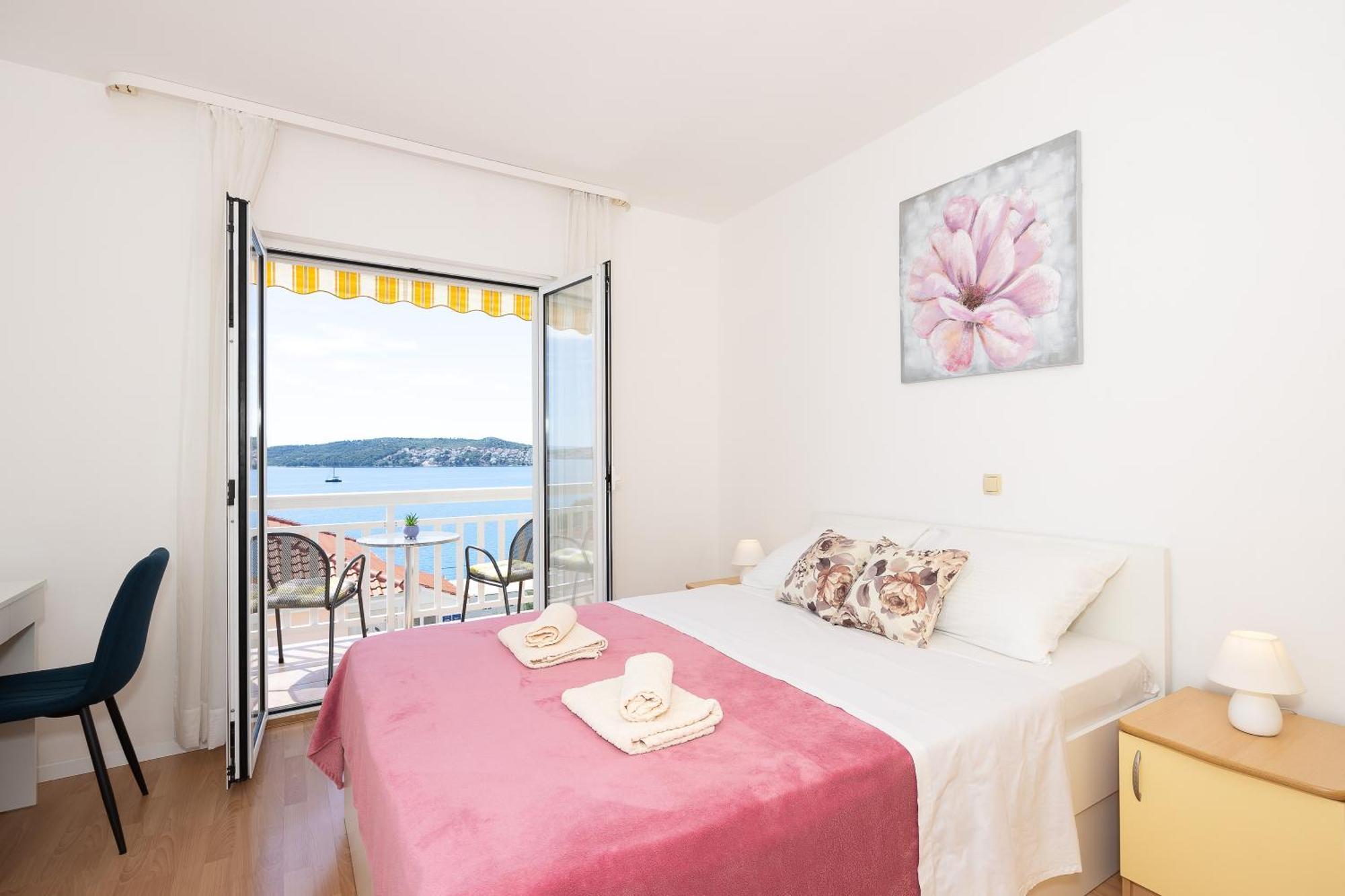 Apartments Ana Trogir Exterior foto