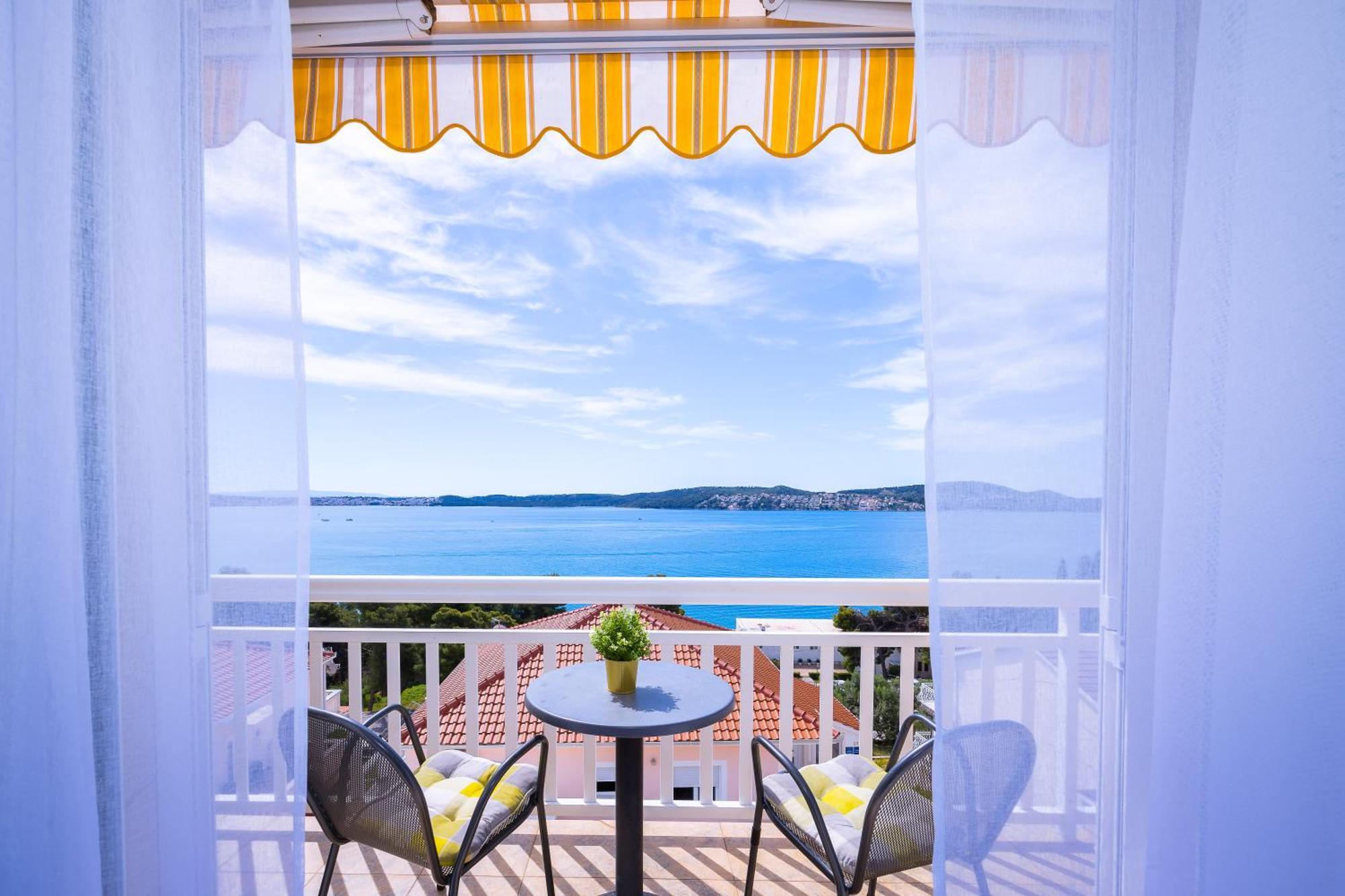 Apartments Ana Trogir Exterior foto