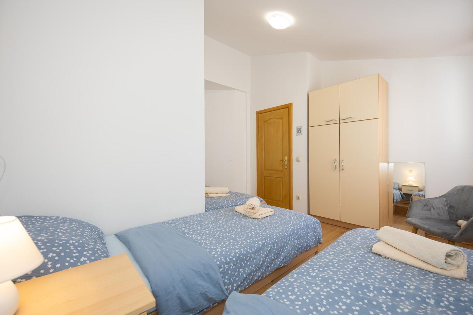 Apartments Ana Trogir Habitación foto